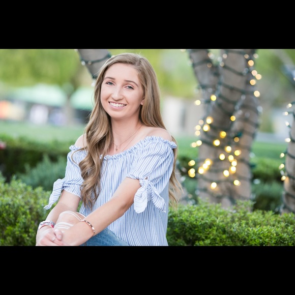 Meet your Posher, Cam - Picture 3 of 3